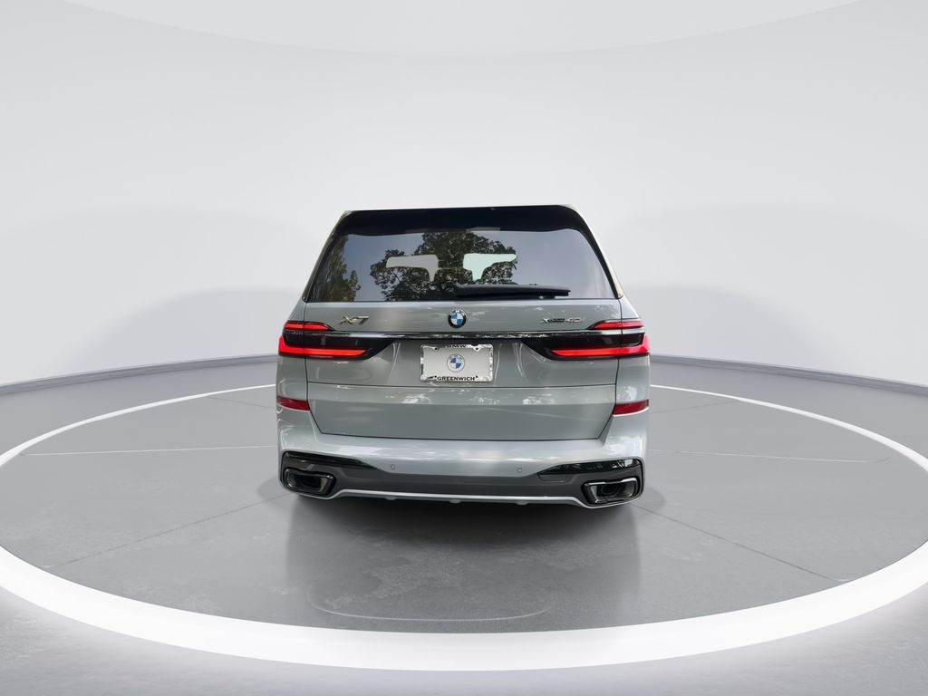 2025 BMW X7 xDrive40i 7