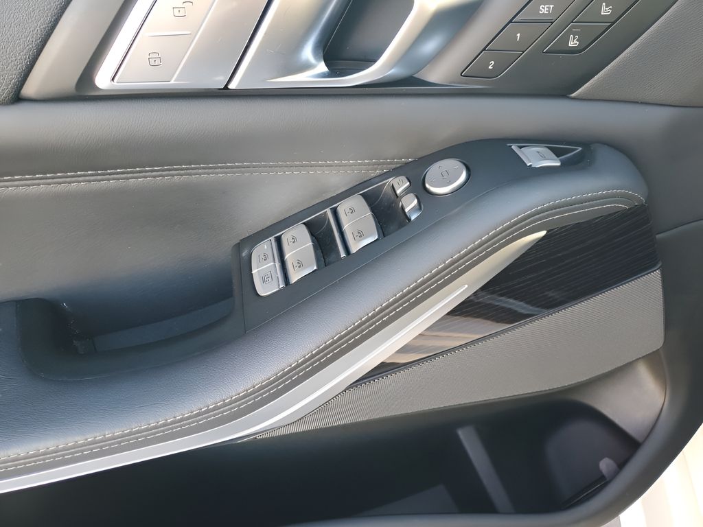 Used Car 2022 Bmw X7  Xdrive40i For Sale Under $60,000 In Austin, Texas