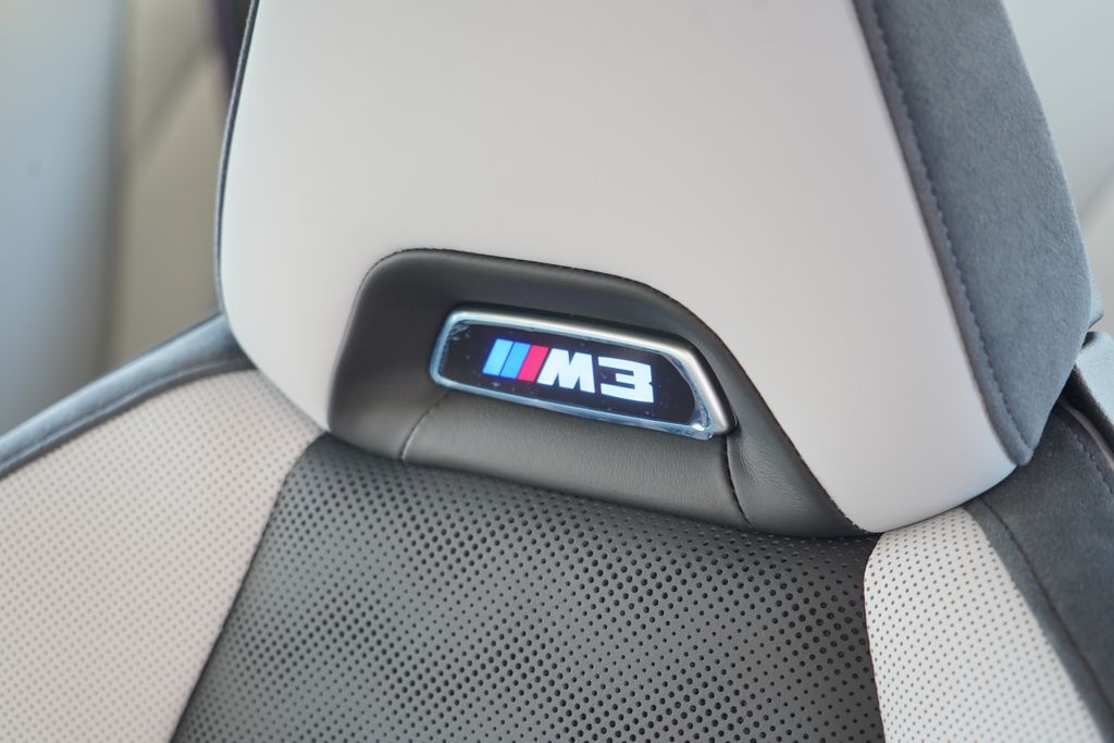 Thumbnail: 2027 BMW M3 - 13
