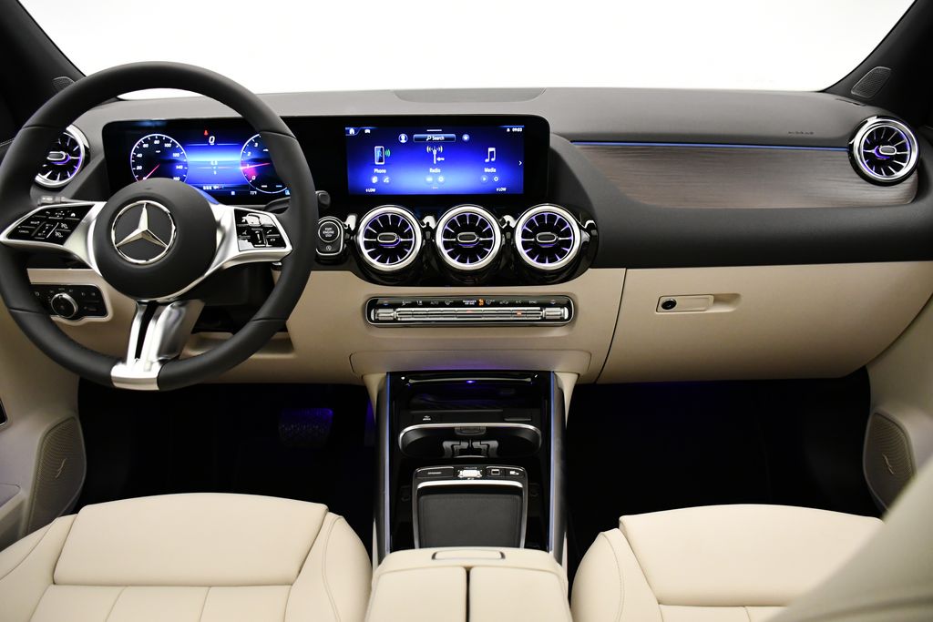 Thumbnail: 2026 Mercedes-Benz GLA - 19