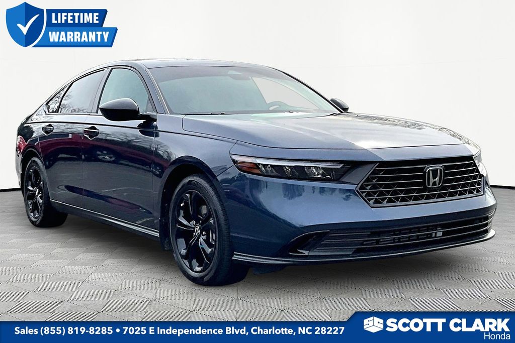 2025 Honda Accord SE