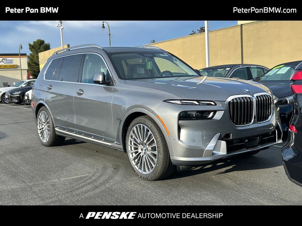 Thumbnail: 2026 BMW X7 - 1