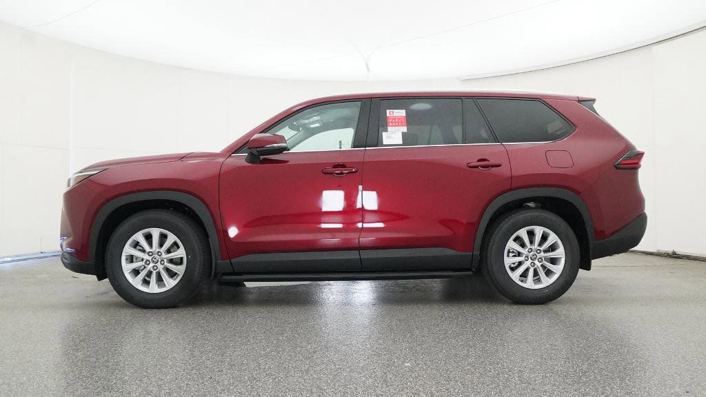 2025 Toyota Grand Highlander XLE 2