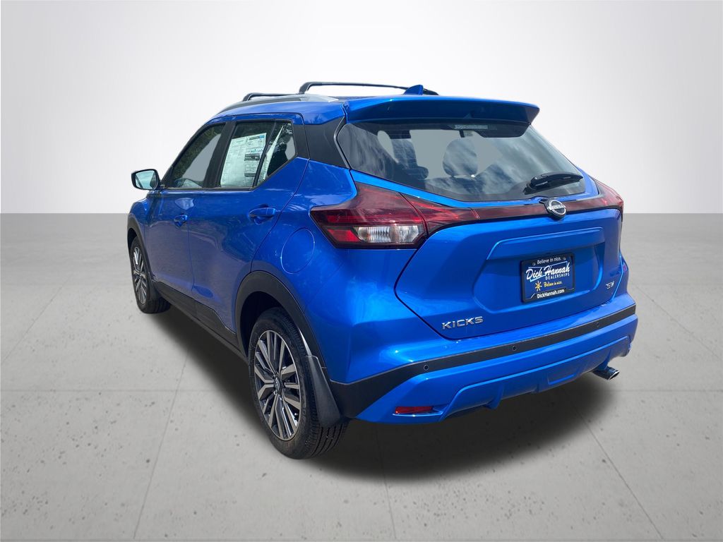 2024 Nissan Kicks SV