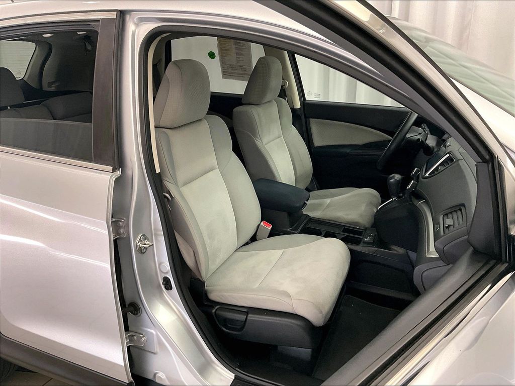2016 Honda CR-V — photo 11