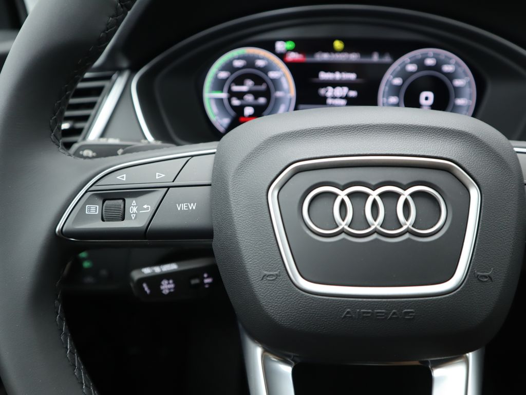 2025 Audi Q5  12