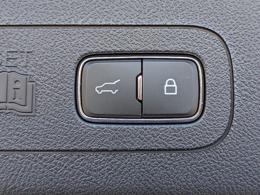 2025 Lincoln Aviator Black Label