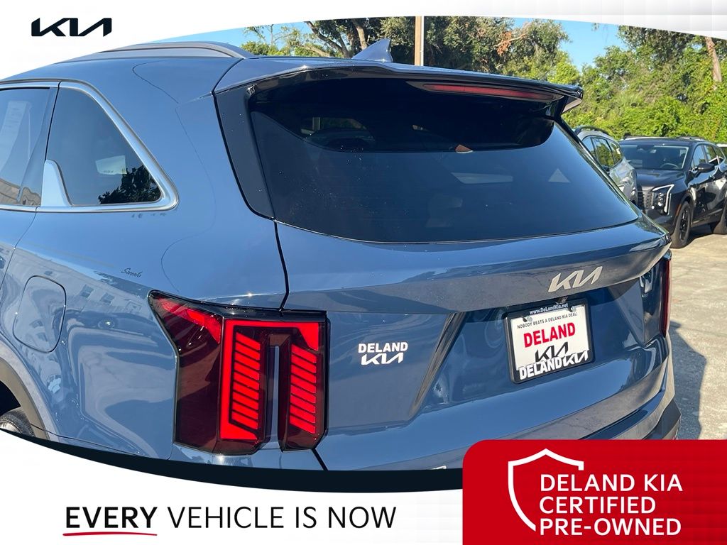 Used 2025 Kia Sorento SUV