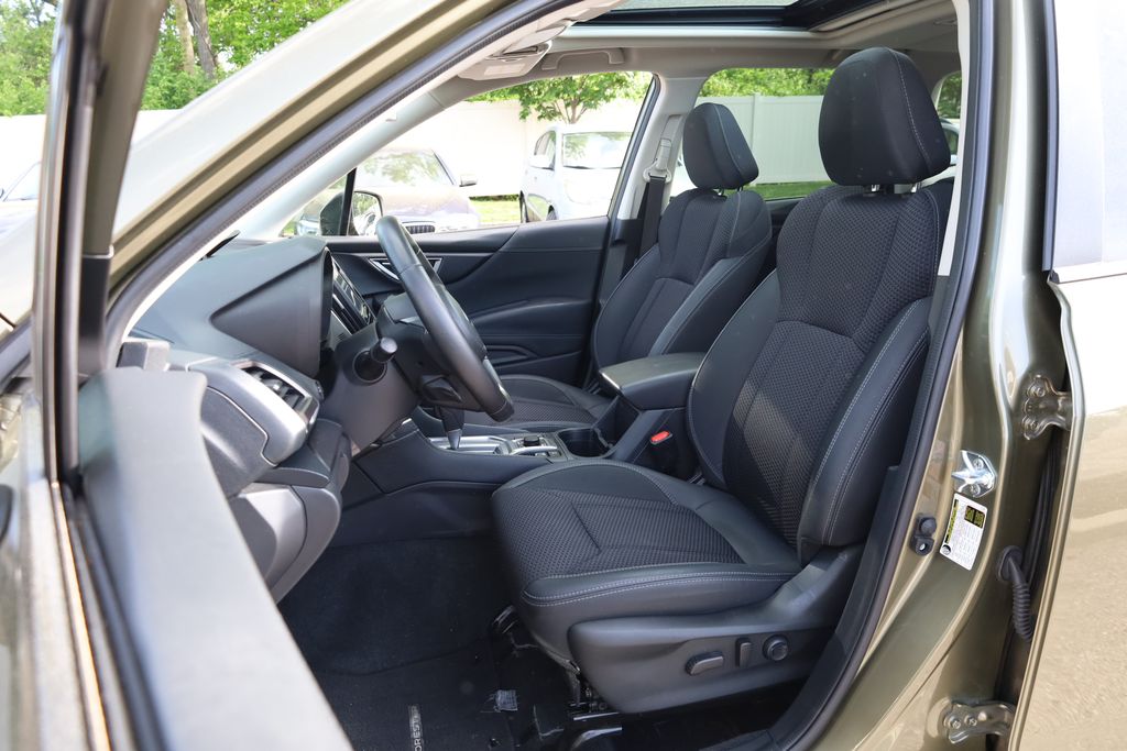 used 2024 Subaru Forester car, priced at $27,662