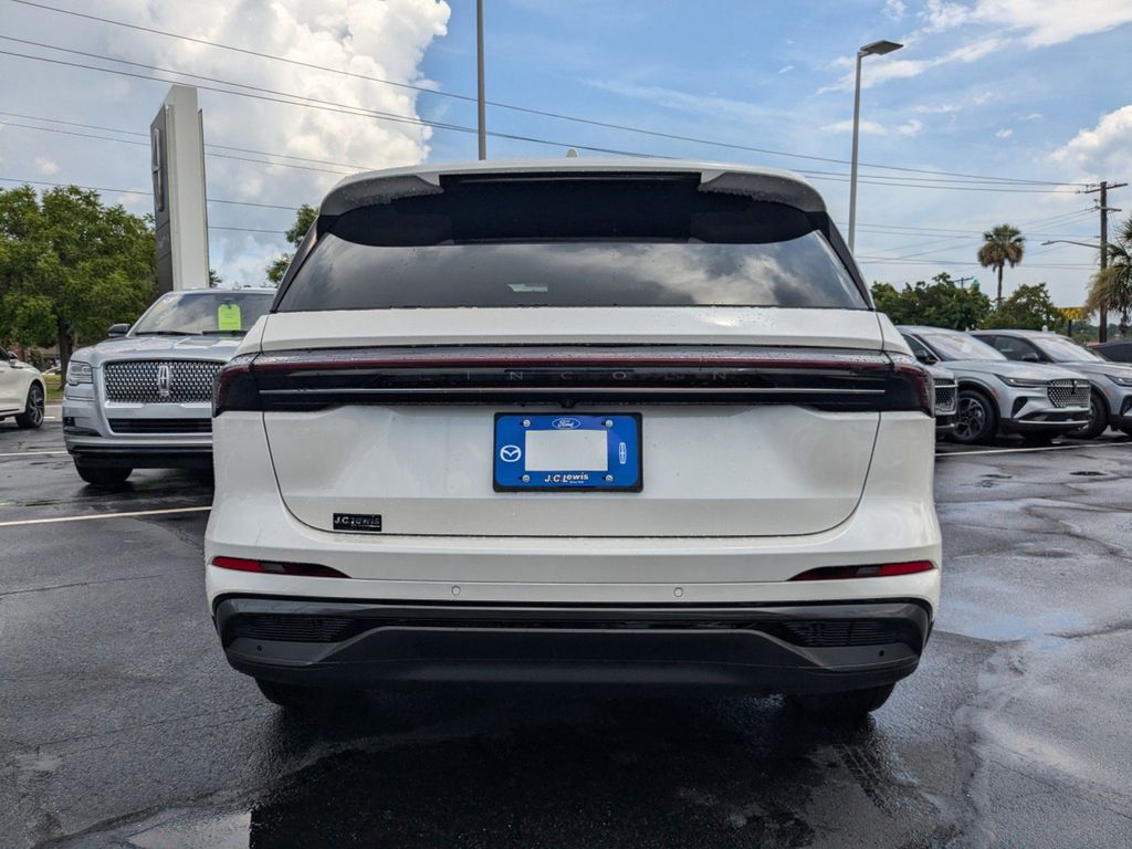 2025 Lincoln Nautilus Hybrid Premiere