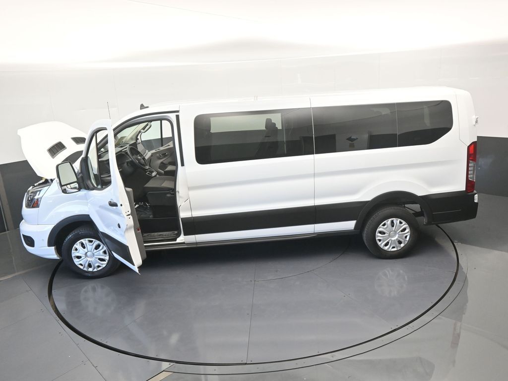 Used 2023 Oxford White Ford XLT image 60