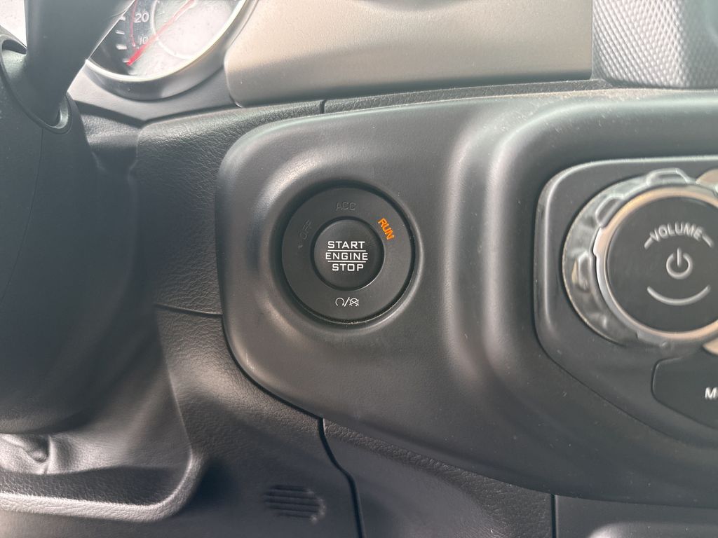 2021 Jeep Gladiator Rubicon Silver at Gullo Toyota