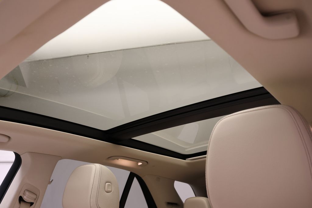 Thumbnail: 2021 Mercedes-Benz GLE - 15