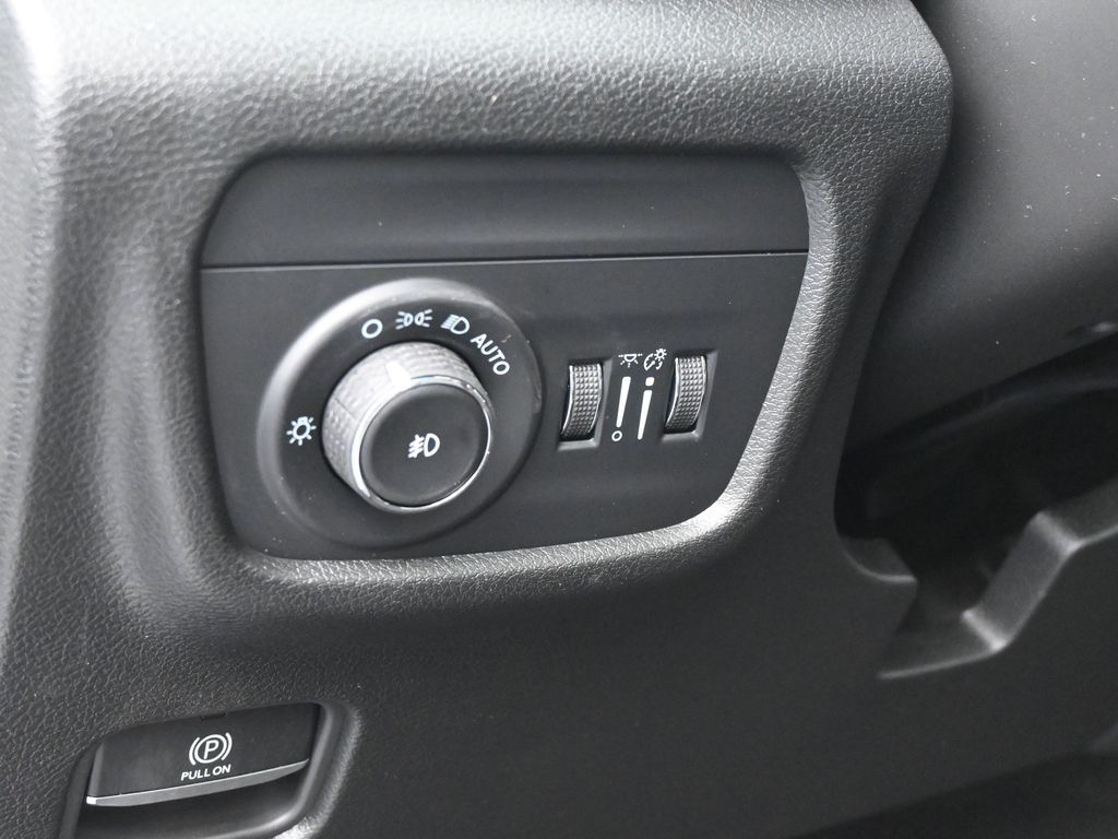 New 2026 Bright White Clearcoat Jeep Limited image 15