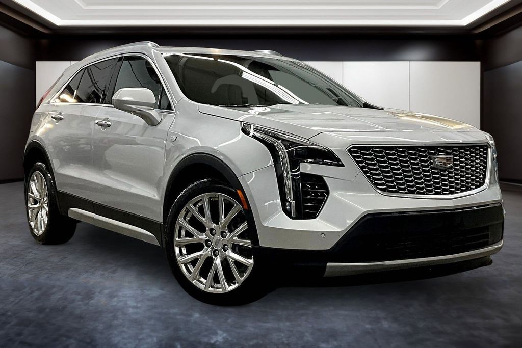2020 Cadillac XT4 Premium Luxury AWD