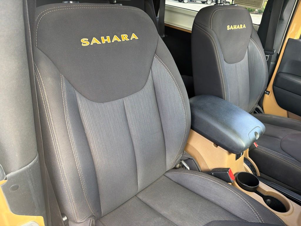 2013 Jeep Wrangler Sahara