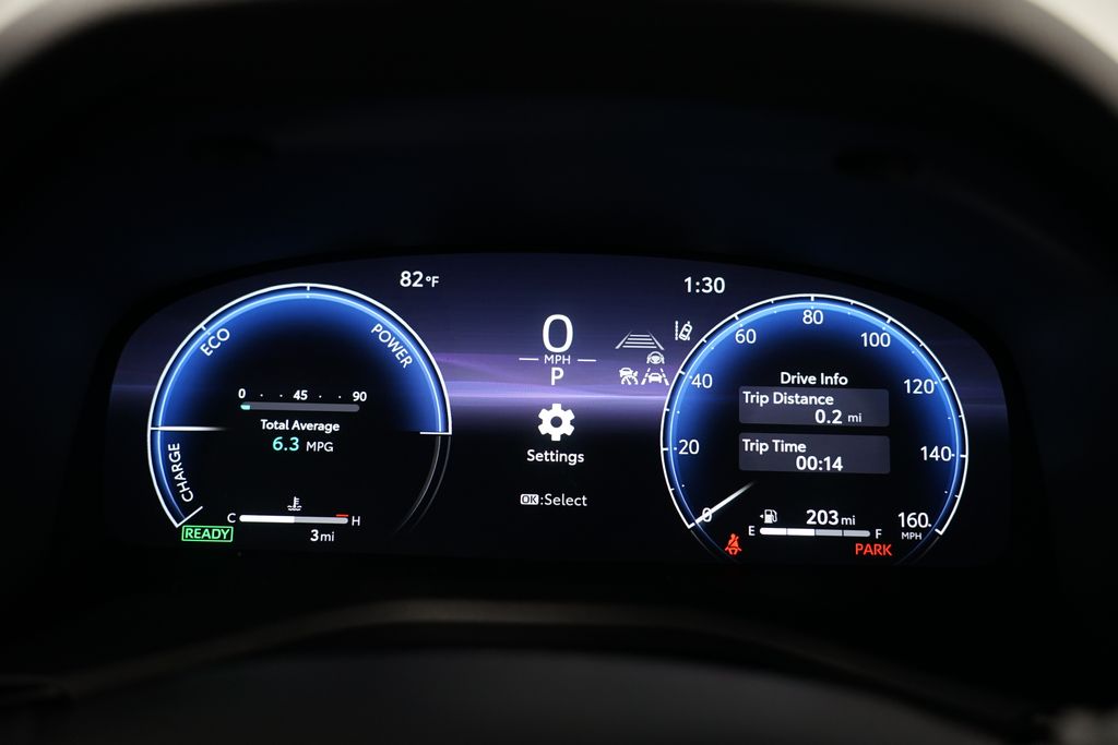 2025 Toyota Camry XSE 16