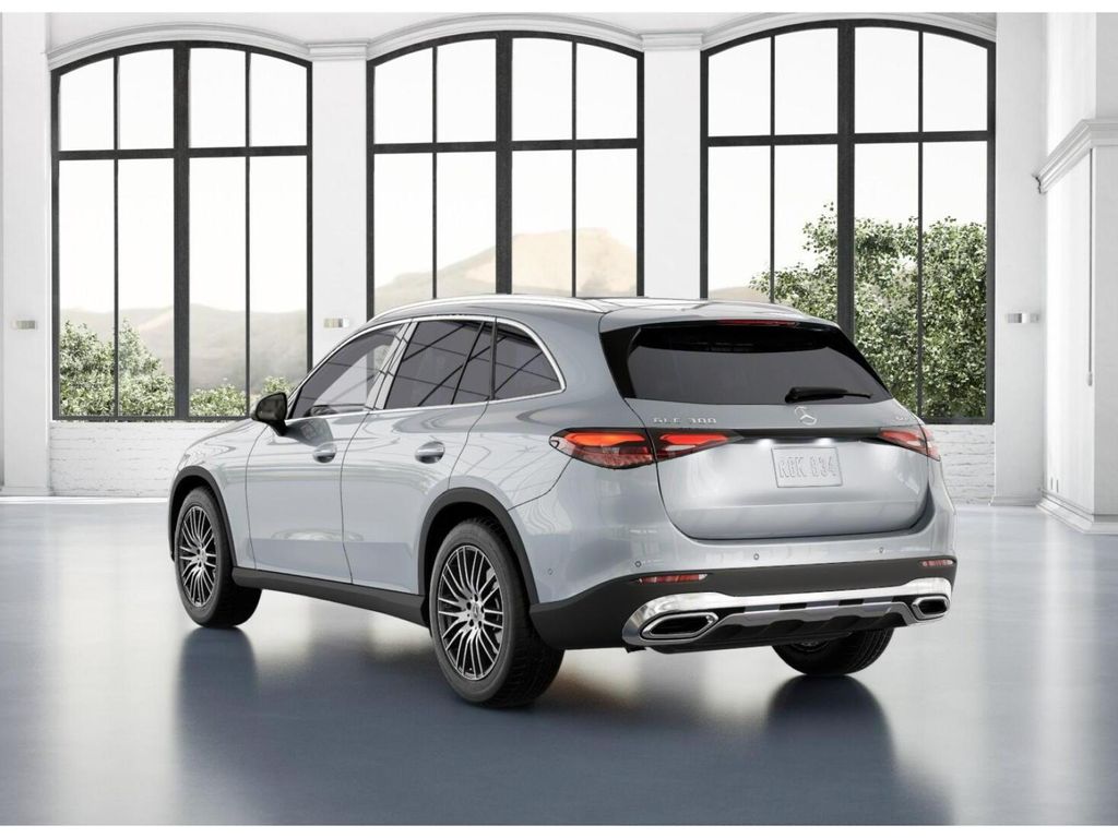 Thumbnail: 2027 Mercedes-Benz GLC - 28
