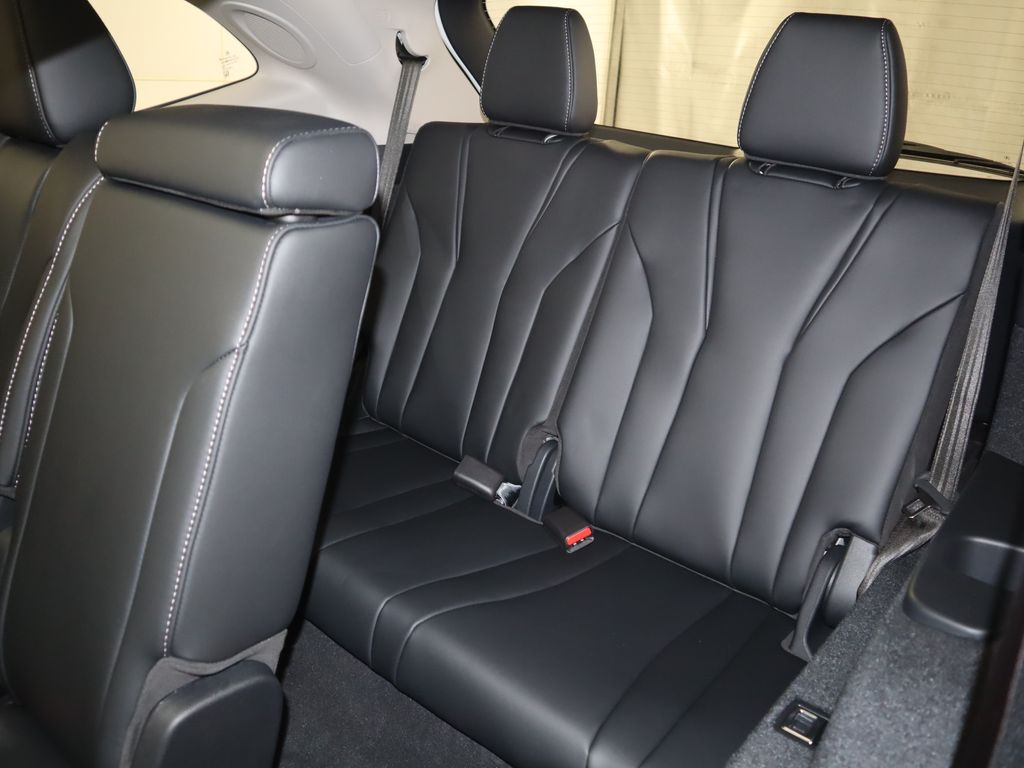 Thumbnail: 2026 Acura MDX - 25