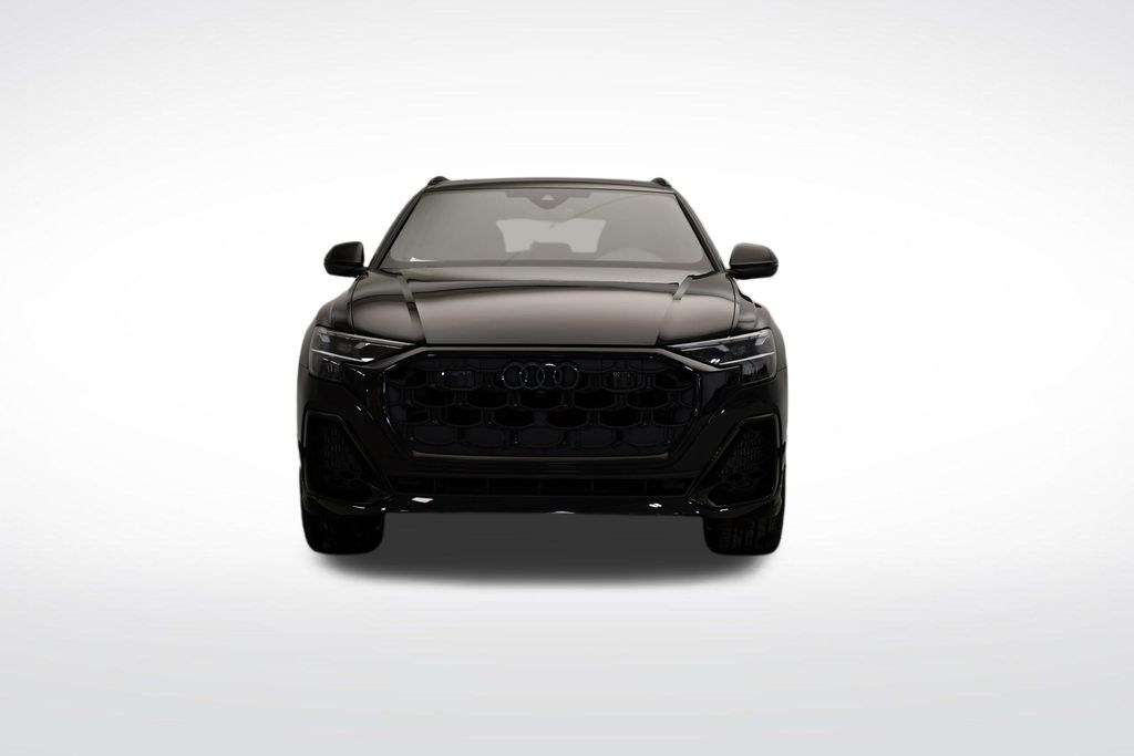 Thumbnail: 2026 Audi Q8 - 8