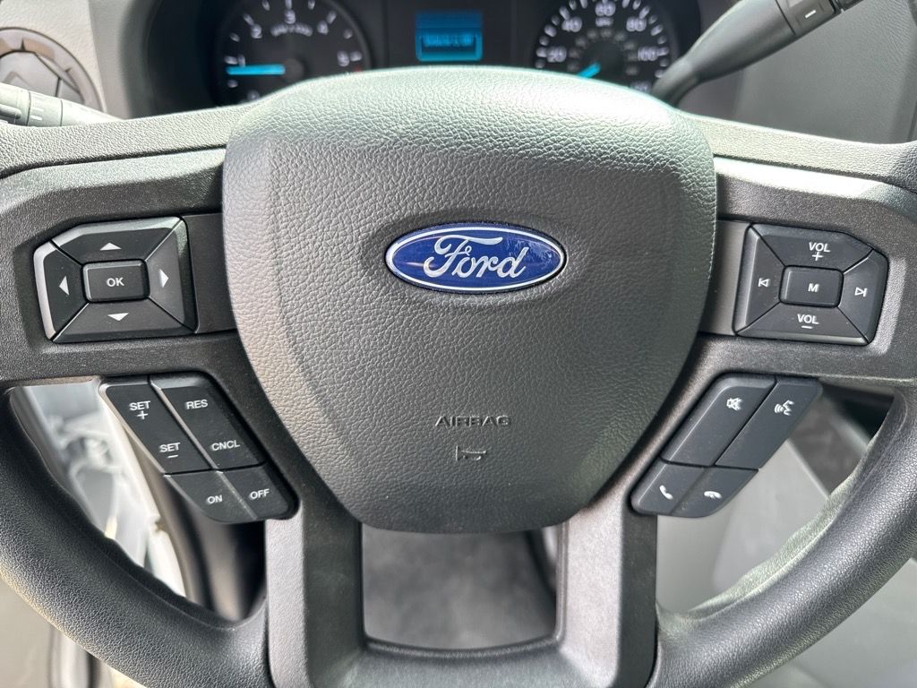 2025 Ford E-Series Cutaway Base - Photo 14