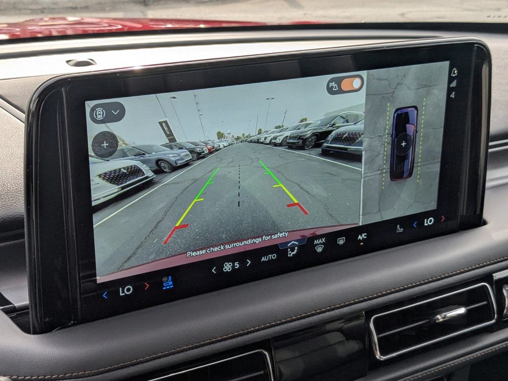 2025 Lincoln Aviator Premiere