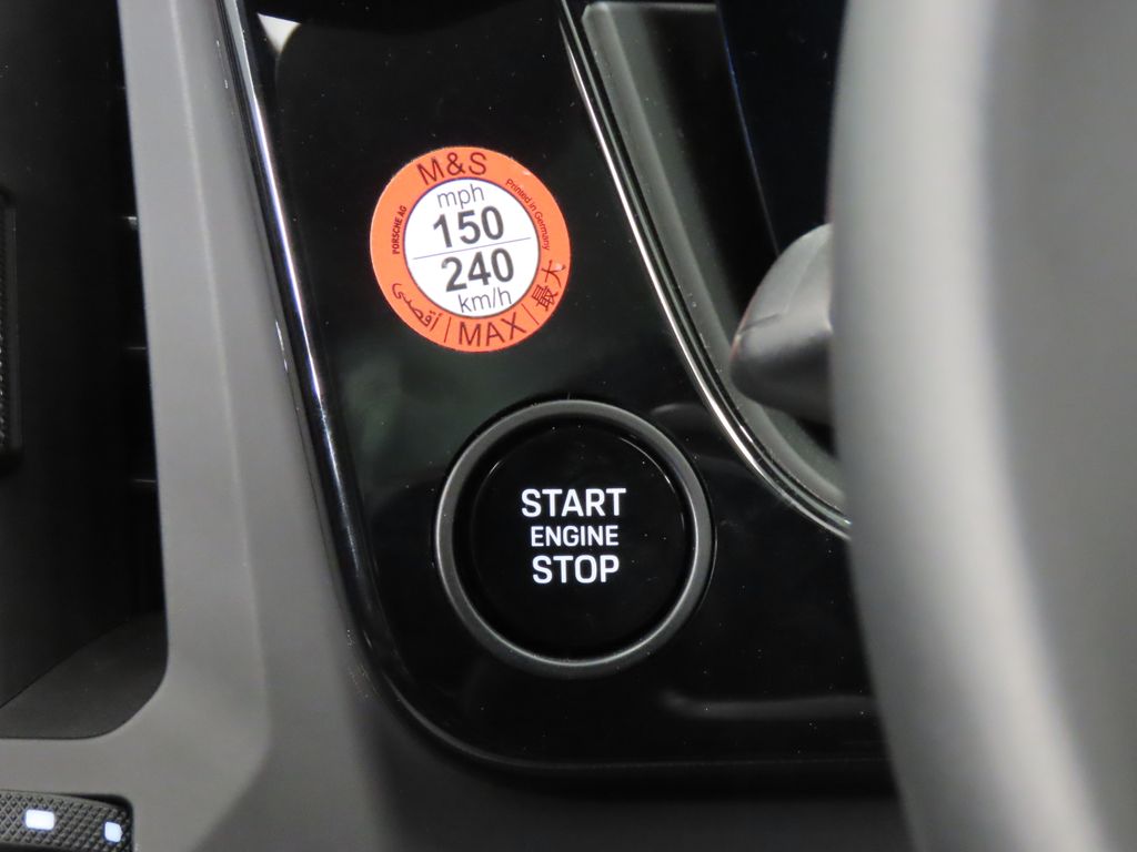 Thumbnail: 2025 Porsche Cayenne - 24