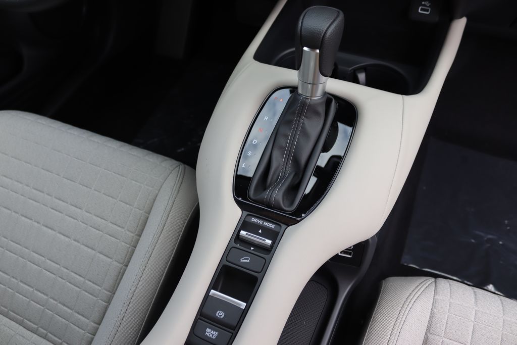 2025 Honda HR-V LX 22