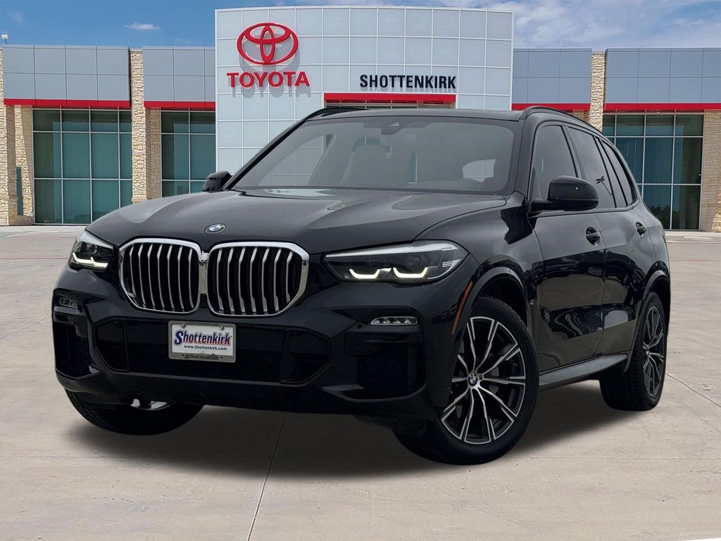 2020 BMW X5 xDrive40i's photo