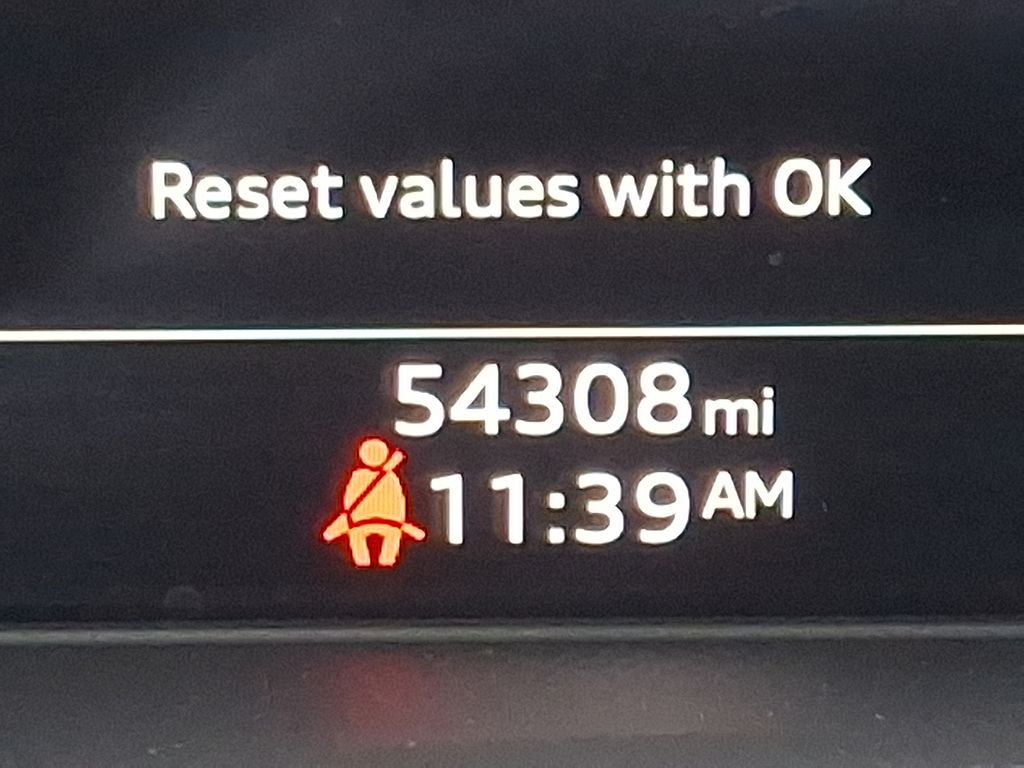 Thumbnail: 2023 Audi Q5 - 21