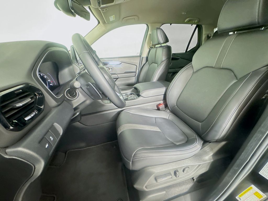 Used Car 2025 Honda Pilot  Ex-l For Sale Under $40,000 In Austin, Texas