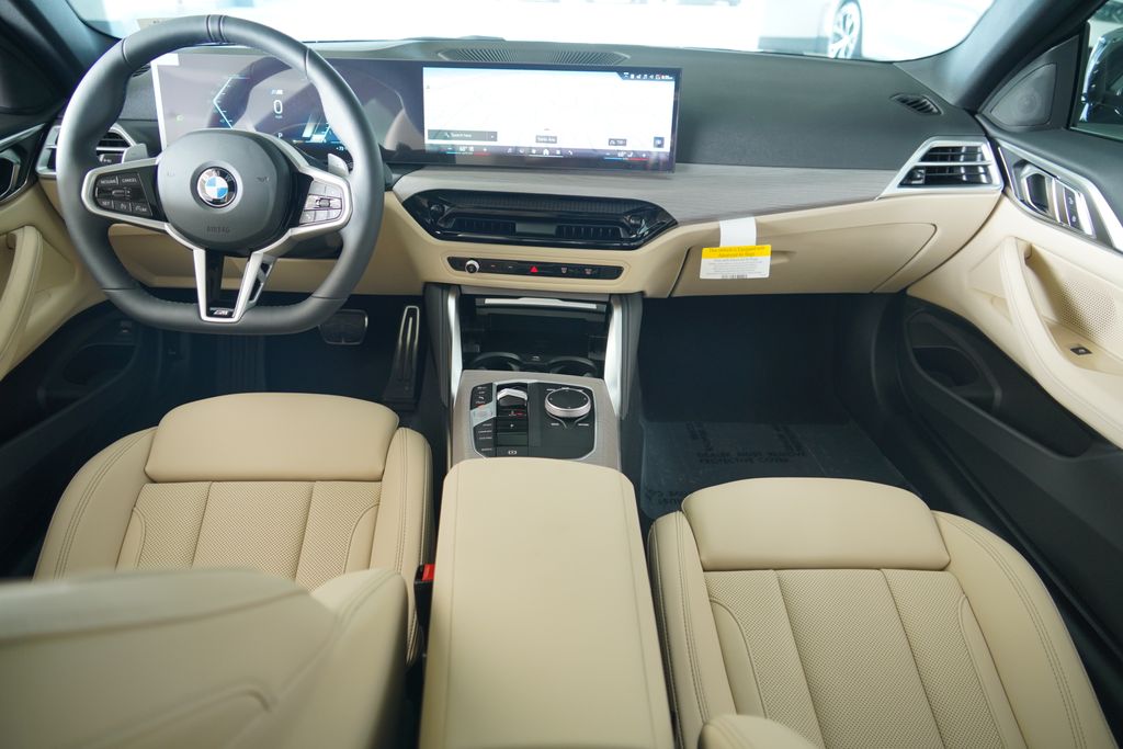 Thumbnail: 2027 BMW 4 Series - 14
