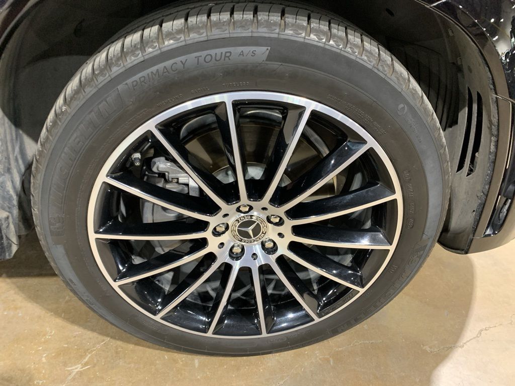 2021 Mercedes-Benz GLE GLE 450 photo