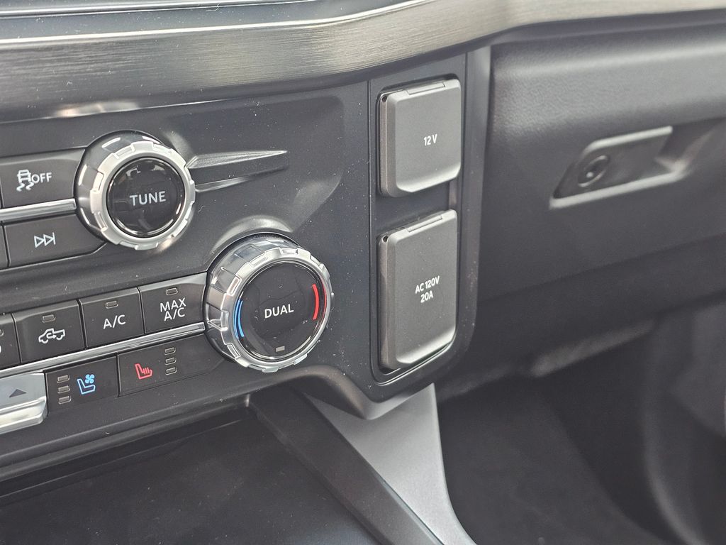 New 2026 White Ford Lariat image 32