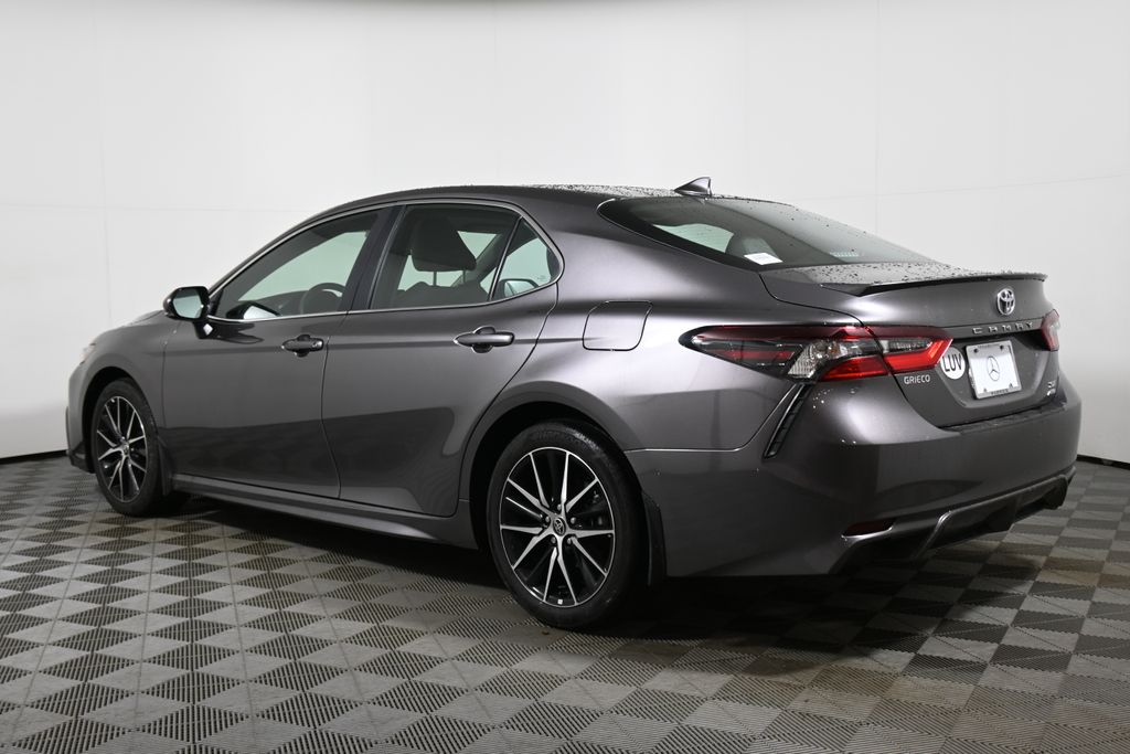 Thumbnail: 2024 Toyota Camry - 8