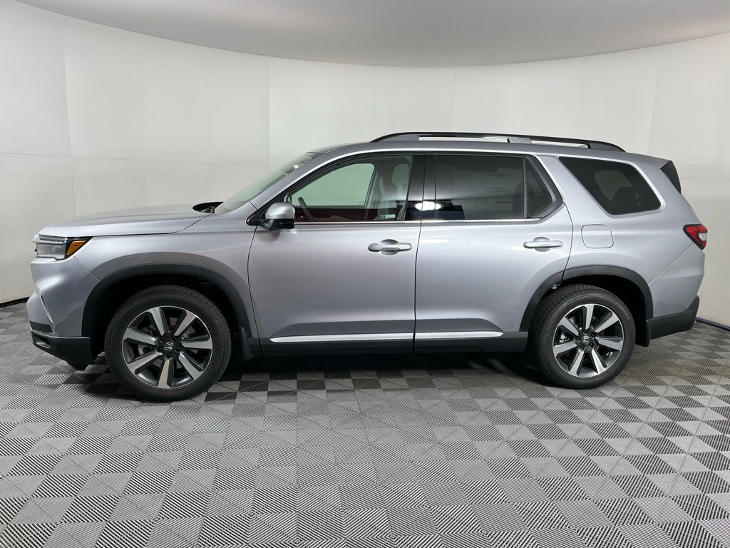 Thumbnail: 2025 Honda Pilot - 2