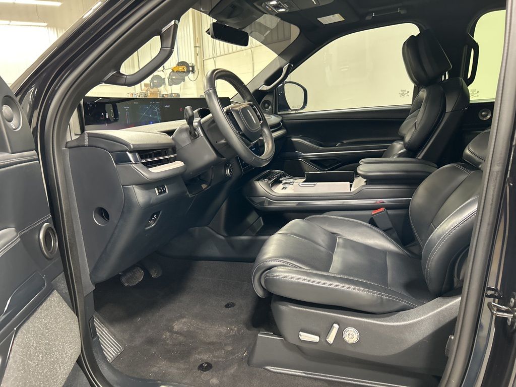 used 2025 Lincoln Navigator car, priced at $84,760