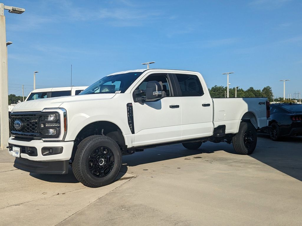 2025 Ford F-250 Super Duty XL