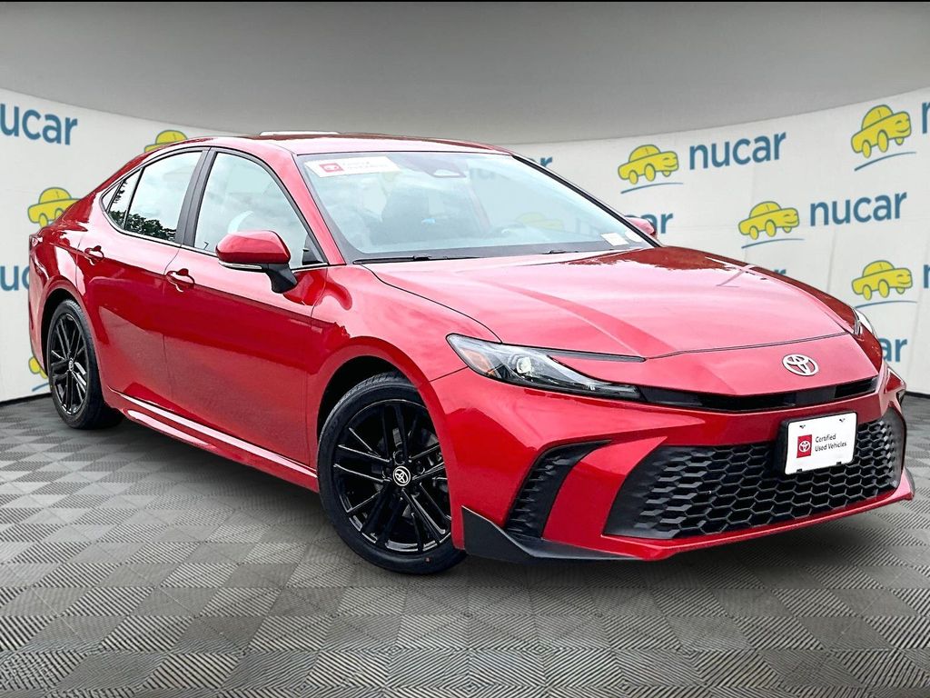 2025 Toyota Camry — photo 1