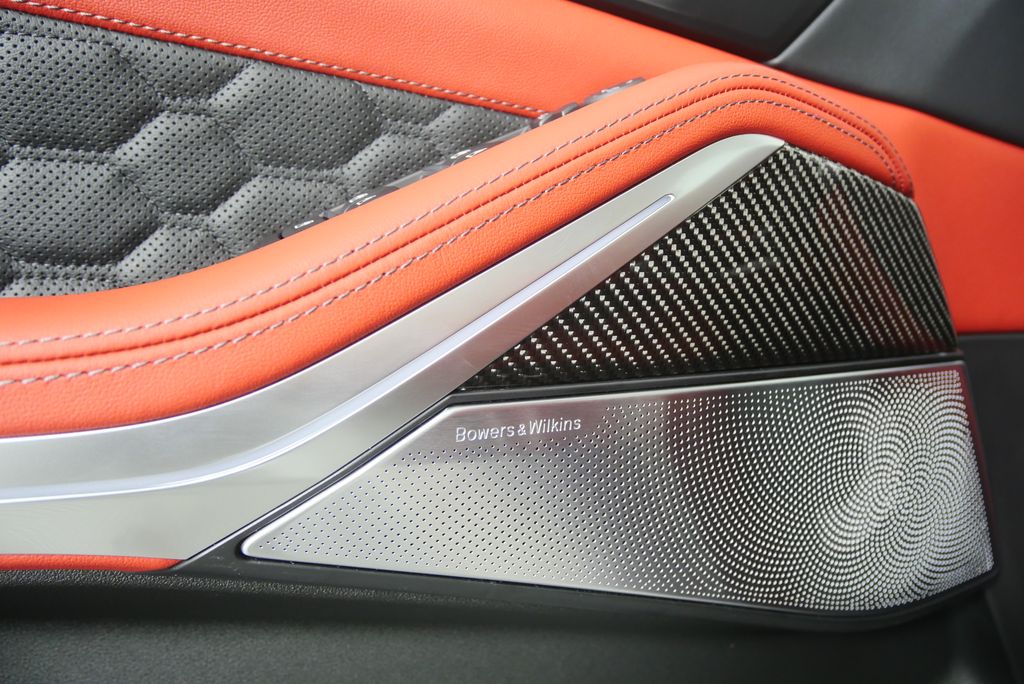 Thumbnail: 2026 BMW X5 - 10