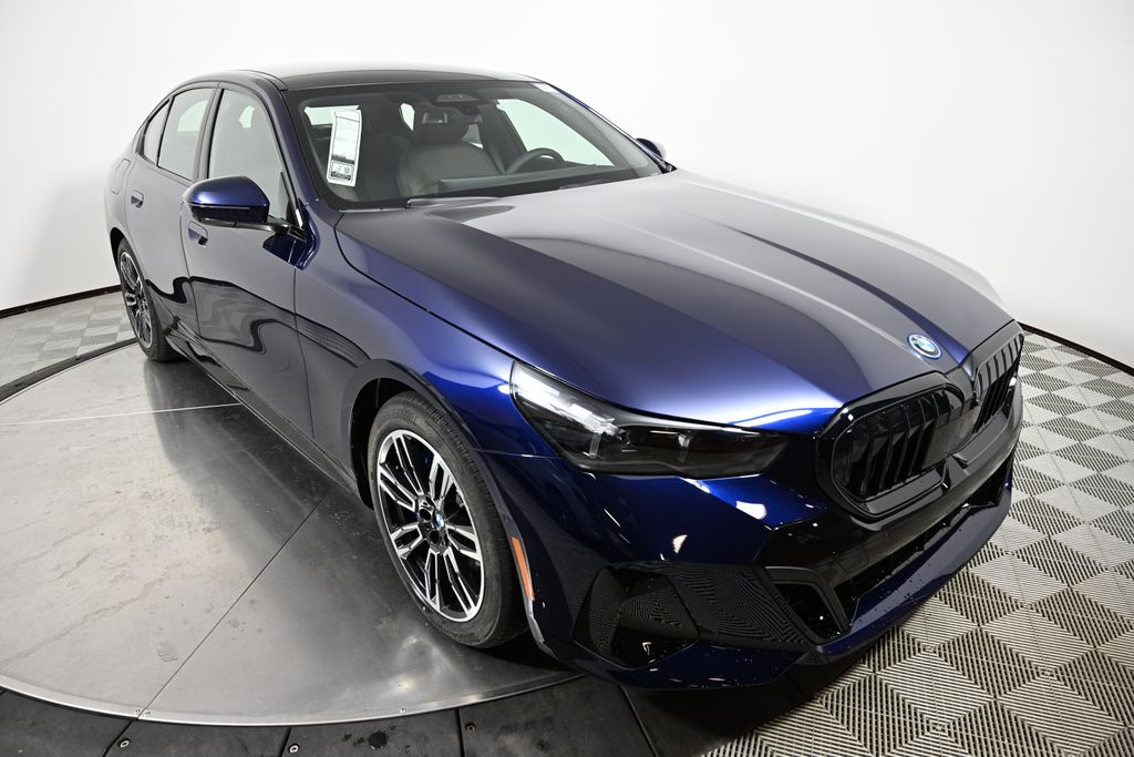 Thumbnail: 2026 BMW 5 Series - 7