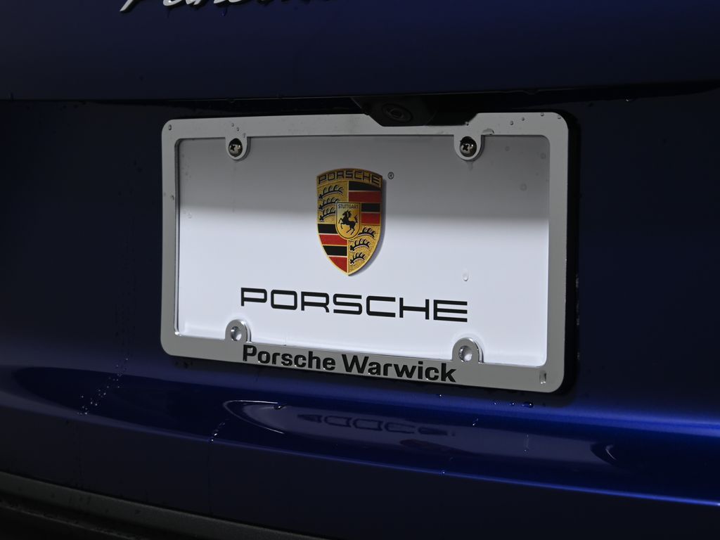 2024 Porsche Panamera  13