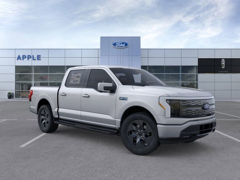 2025 Ford F-150 Lightning LARIAT