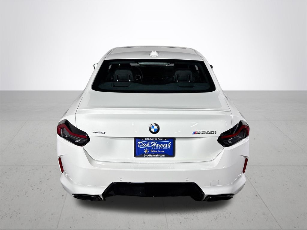 2025 BMW 2 Series M240i