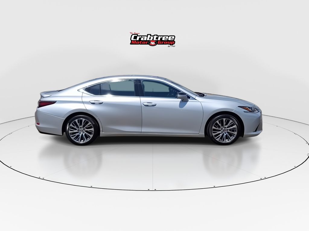Used 2021 Lexus ES Sedan