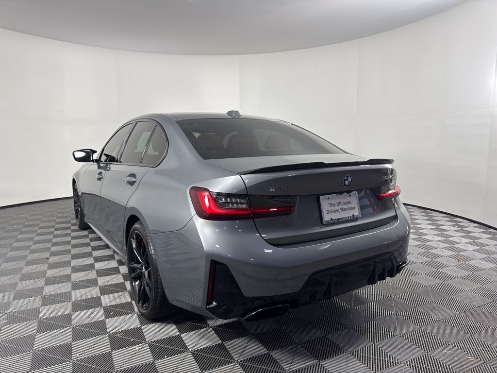 Thumbnail: 2023 BMW 3 Series - 7