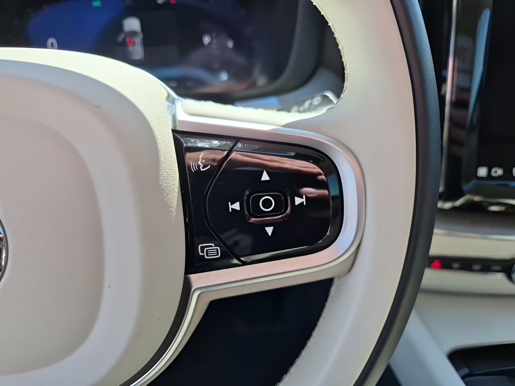 Used Car 2025 Volvo Xc60  B5 Plus For Sale Under $40,000 In Austin, Texas