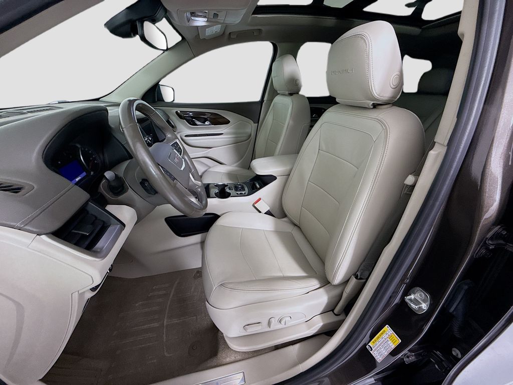 Thumbnail: 2020 GMC Terrain - 20