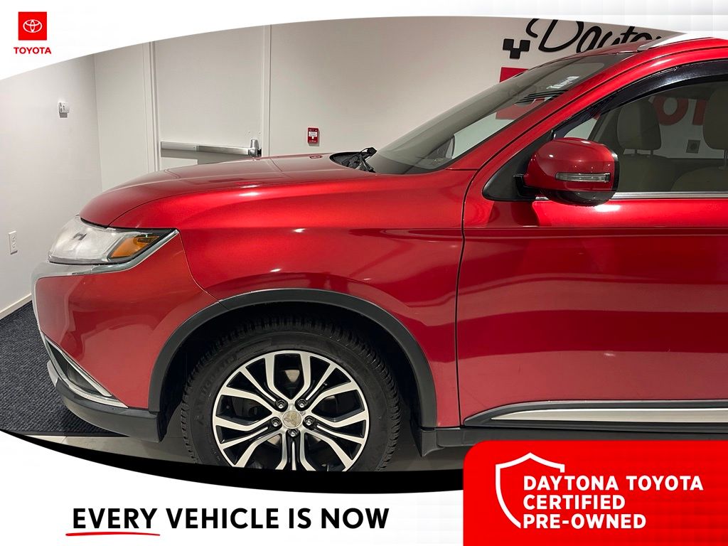 Used 2017 Mitsubishi Outlander SUV