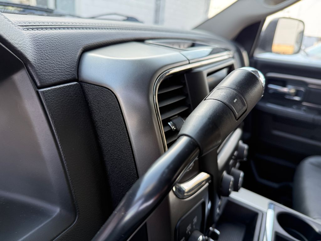 Used 2018 White Ram Laramie image 51